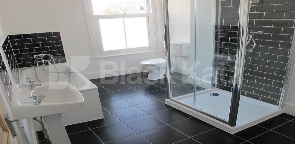 			NEW INSTRUCTION , 3 Bedroom, 1 bath, 1 reception Apartment			 Lee Road, Blackheath